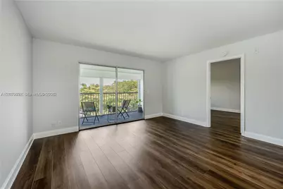 1401 SW 128th Ter #408H, Pembroke Pines, FL 33027 - Photo 11