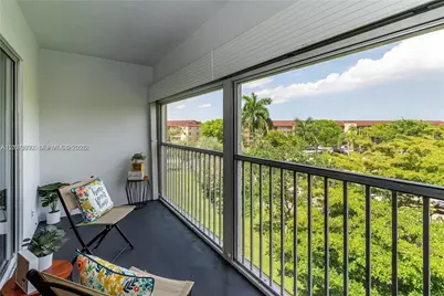 1401 SW 128th Ter #408H, Pembroke Pines, FL 33027 - Photo 23