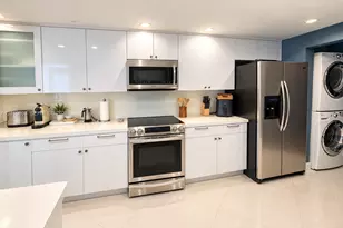 701 Brickell Key Blvd, Miami, FL 33131 - Photo 7