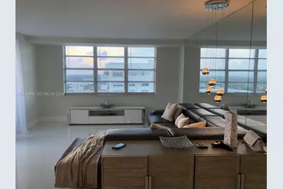 2750 NE 183rd St #2208, Aventura, FL 33160 - Photo 5