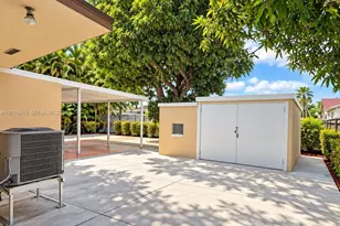 3515 NW 12th St, Miami, FL 33125 - Photo 13