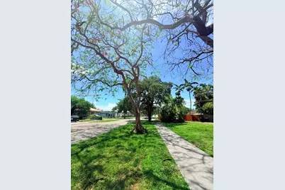 201 Flagler Dr #201, Miami Springs, FL 33166 - Photo 17