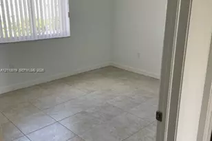 651 NW 82nd Ave, Miami, FL 33126 - Photo 11