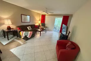 9020 Sunrise Lakes Blvd, Sunrise, FL 33322 - Photo 13