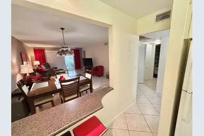 9020 Sunrise Lakes Blvd #303, Sunrise, FL 33322 - Photo 7