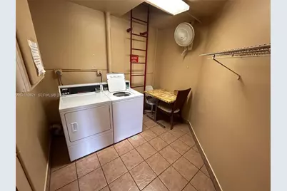 9020 Sunrise Lakes Blvd #303, Sunrise, FL 33322 - Photo 45