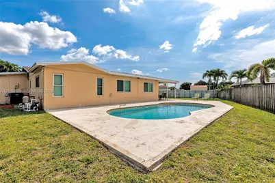 1600 NW 120th Ave, Pembroke Pines, FL 33026 - Photo 37