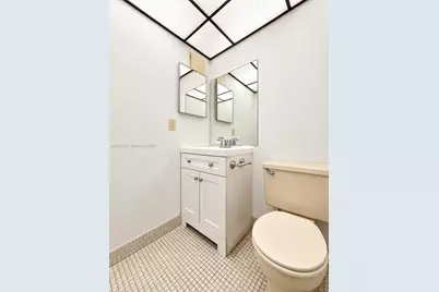 3001 NW 48th Ave #339, Lauderdale Lakes, FL 33313 - Photo 9