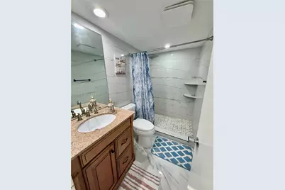 565 Oaks Ln #410, Pompano Beach, FL 33069 - Photo 25