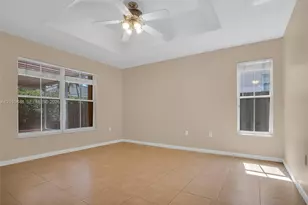 13964 N Cypress Cove Cir, Davie, FL 33325 - Photo 11