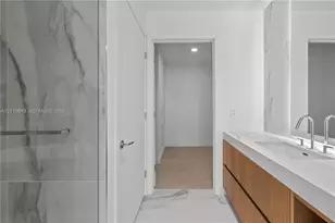 1400 Biscayne Blvd, Miami, FL 33132 - Photo 13