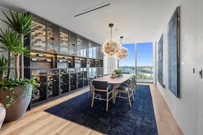1400 Biscayne Blvd #1402, Miami, FL 33132 - Photo 29