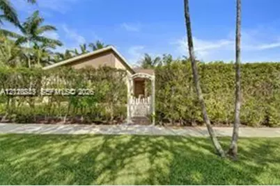417 SE 4th St, Dania Beach, FL 33004 - Photo 1