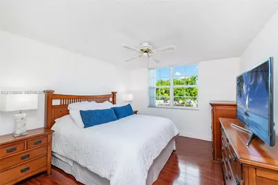 19655 E Country Club Dr #6207, Aventura, FL 33180 - Photo 13