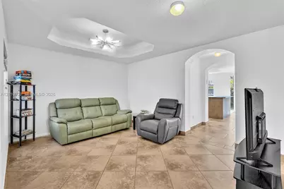 4978 E White Mangrove Way E, Dania Beach, FL 33312 - Photo 27