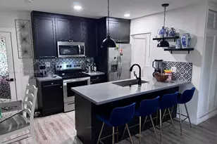 4311 SW 97th Pl, Miami, FL 33165 - Photo 3