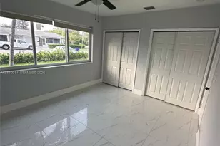 8 NW 169th St, North Miami Beach, FL 33169 - Photo 7