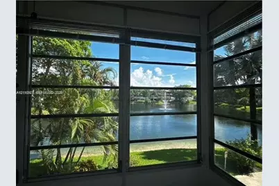 5003 NW 35th St #506, Lauderdale Lakes, FL 33319 - Photo 1