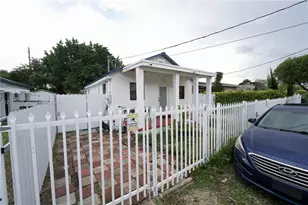 1858 NW 68th St, Miami, FL 33147 - Photo 27
