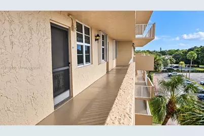 250 Jacaranda Dr #508, Plantation, FL 33324 - Photo 29