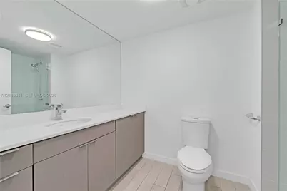 321 NE 26th St #907, Miami, FL 33137 - Photo 23
