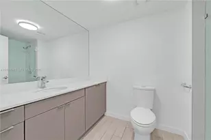 321 NE 26th St, Miami, FL 33137 - Photo 23