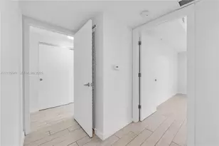 321 NE 26th St, Miami, FL 33137 - Photo 19