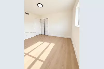 420 SW 71st Way, Pembroke Pines, FL 33023 - Photo 15