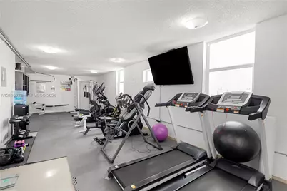 720 Collins Ave #704, Miami Beach, FL 33139 - Photo 23