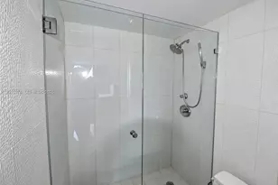 2030 S Ocean Dr, Hallandale Beach, FL 33009 - Photo 5