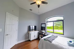 32007 SW 207th Ave, Homestead, FL 33030 - Photo 35