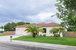 32007 SW 207th Ave, Homestead, FL 33030 - Photo 3