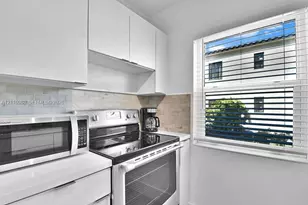 3521 SW 16th St, Miami, FL 33145 - Photo 15
