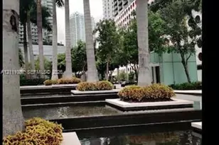 55 SE 6th St, Miami, FL 33131 - Photo 15