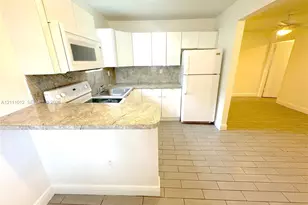 1030 NW 32nd St, Miami, FL 33127 - Photo 7