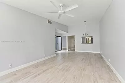 937 NW 79th Ter, Plantation, FL 33324 - Photo 7