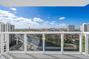 20505 E Country Club Dr, Aventura, FL 33180 - Photo 17