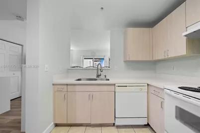 50 Menores Ave #812, Coral Gables, FL 33134 - Photo 9