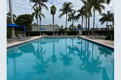 2318 NE 7th St #34, Hallandale Beach, FL 33009 - Photo 17