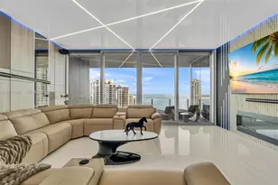 300 Biscayne Blvd Way, Miami, FL 33131 - Photo 13
