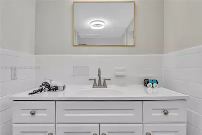 10002 E Bay Harbor Dr #1, Bay Harbor Islands, FL 33154 - Photo 31