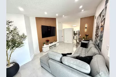 17918 SW 144th Ct, Miami, FL 33177 - Photo 11