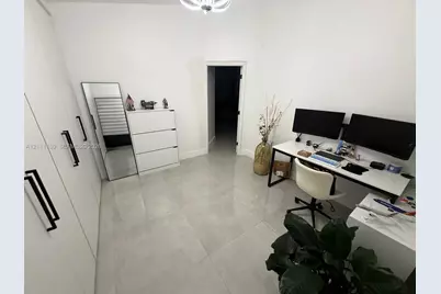17918 SW 144th Ct, Miami, FL 33177 - Photo 9