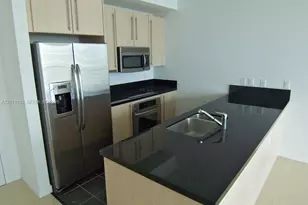 79 SW 12th St, Miami, FL 33130 - Photo 3