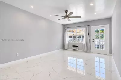 635 8th St #205, Miami Beach, FL 33139 - Photo 3