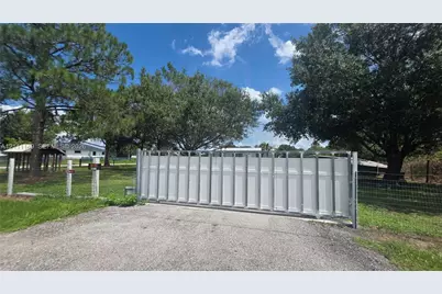 451 Bald Cypress Ave, Clewiston, FL 33440 - Photo 19