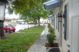 1005 N 18th Ct, Hollywood, FL 33020 - Photo 7