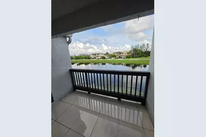 855 SW 113th Way #855, Pembroke Pines, FL 33025 - Photo 19
