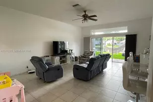 4382 Fox Ridge Dr, Weston, FL 33331 - Photo 7
