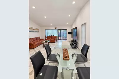 11404 SW 87th Ter #11404, Miami, FL 33173 - Photo 9